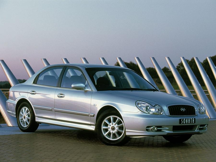  Hyundai Sonata 2002 года  (AU) (фото 10 из 16)